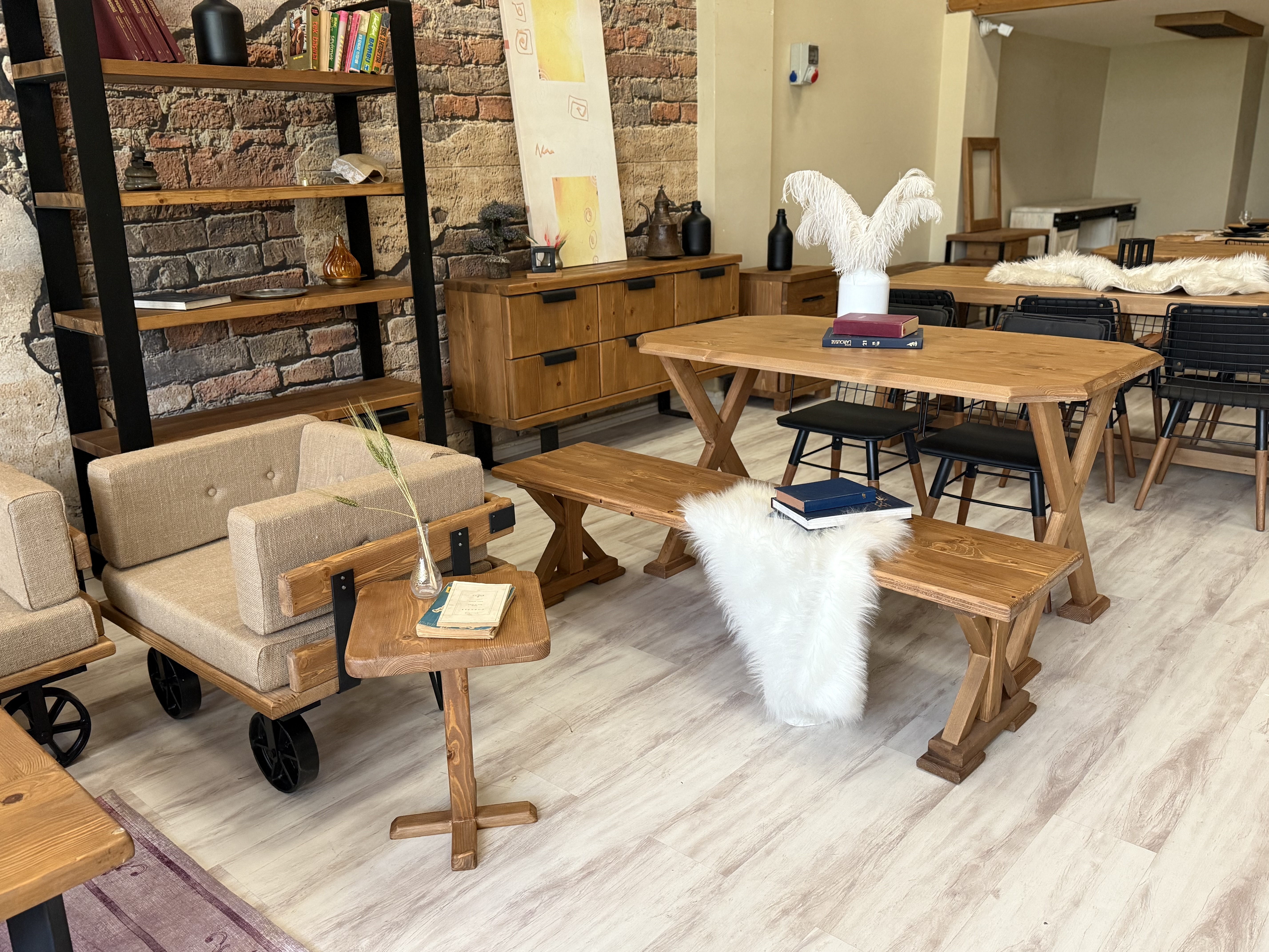 Ntconcept Vitra Ahşap Ayaklı Bench